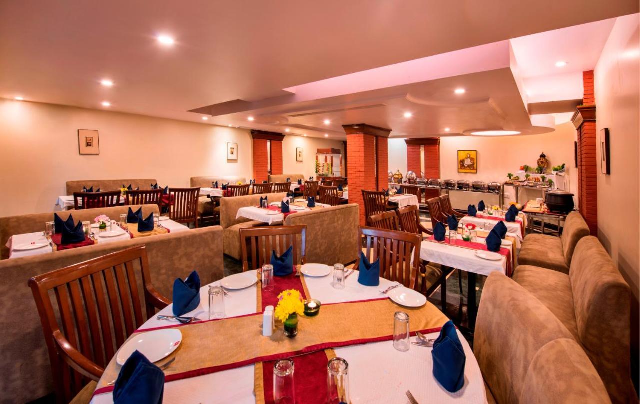 Lords Inn Vadodara Exterior foto